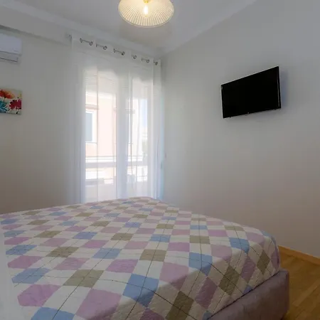 The Bright Apartment *